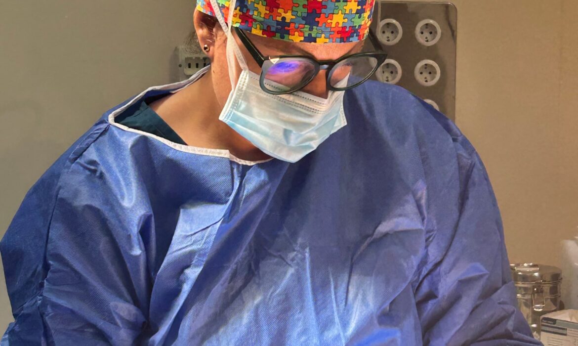 Plastic Surgeon - Deaf Frog Branding