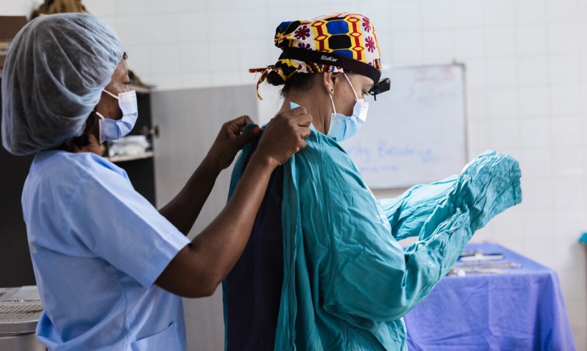 Viva Makeni - Deaf Frog Branding